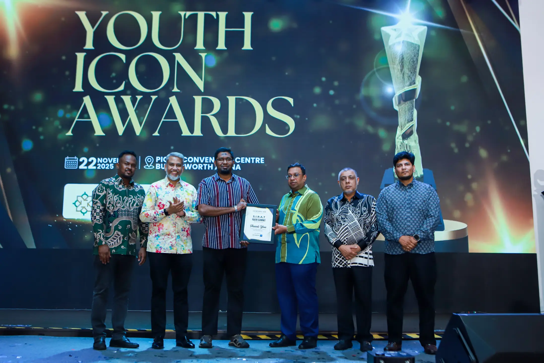 MUKMIN Youth Icon Awards
